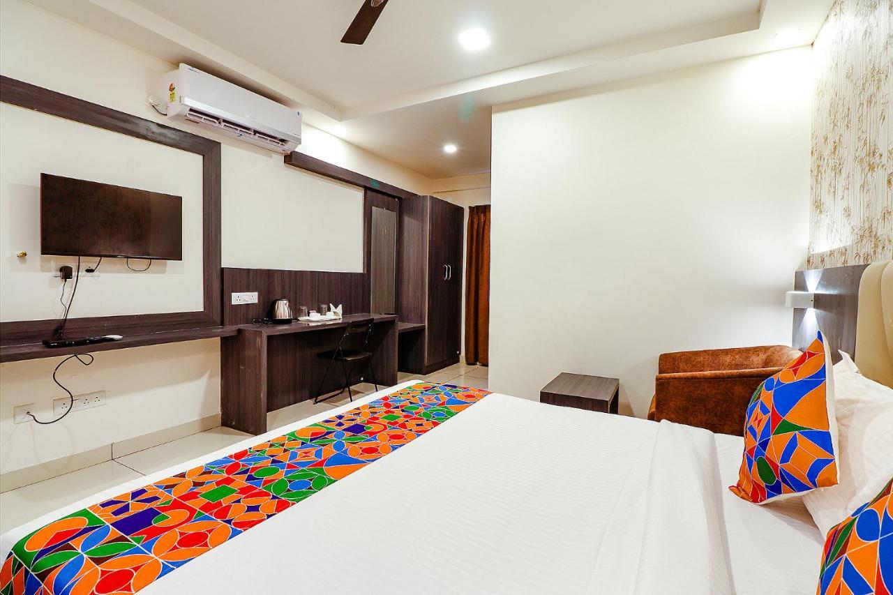 Fabhotel Rotano Grand - Nr Marathahalli Bridge บังกาลอร์ ภายนอก รูปภาพ